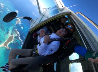 14,000 Feet Tandem Skydive (mid week)